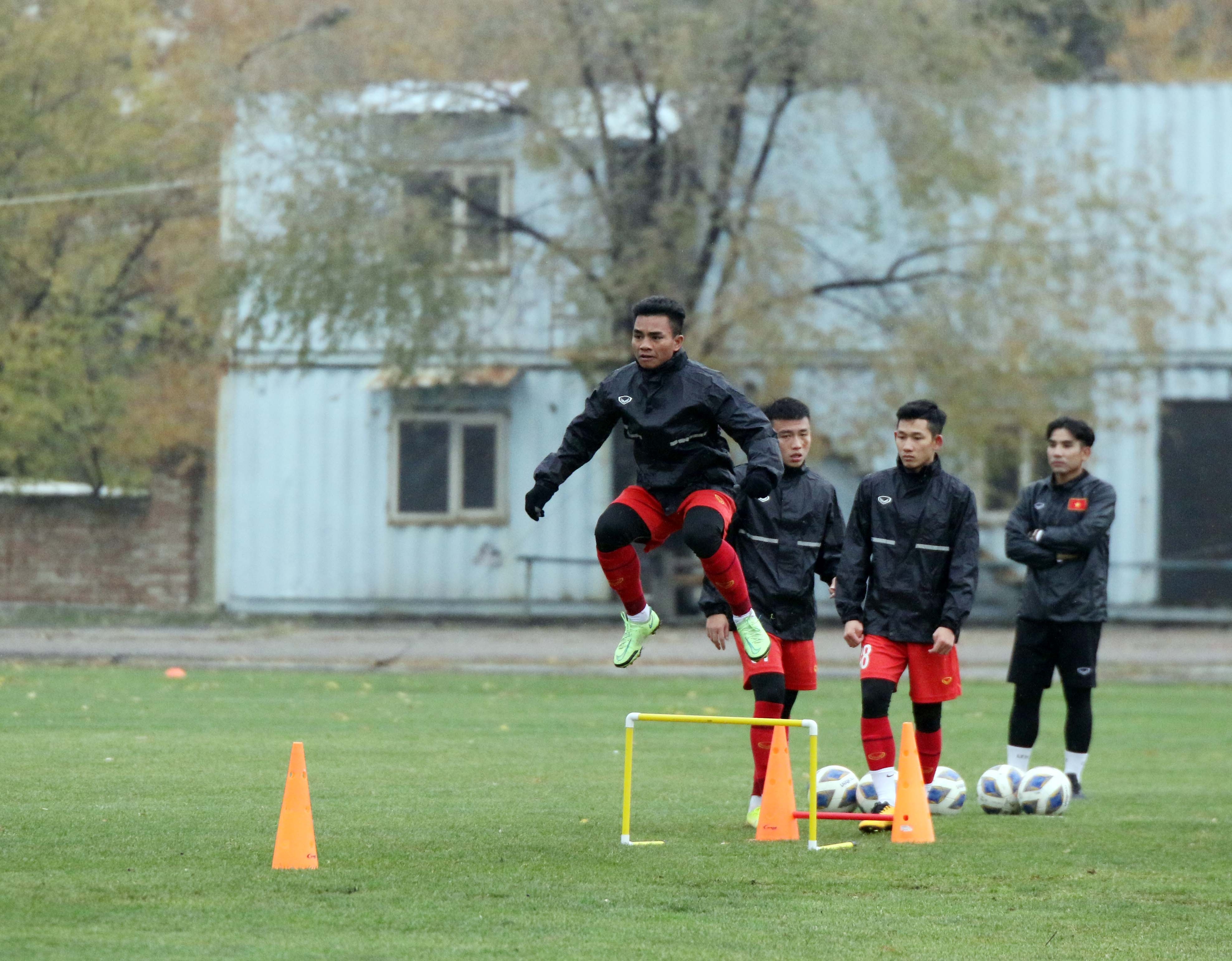 u23 viet nam tap luyen anh 4