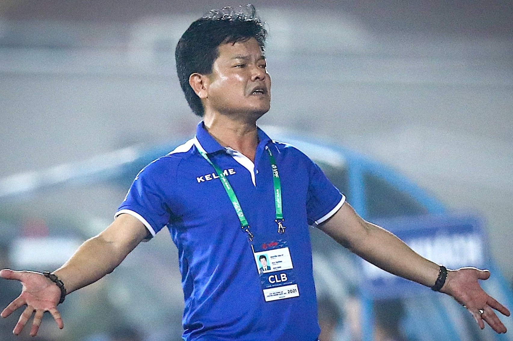 HLV Van Sy: 'CLB Nam Dinh se khong da cho vui neu ra chau luc' hinh anh