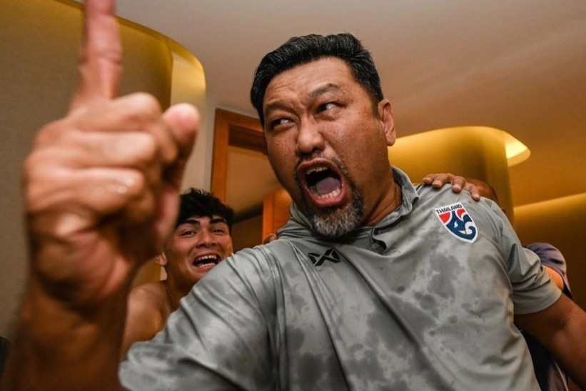 HLV U23 Thai Lan: 'Toi xin loi nguoi ham mo' hinh anh