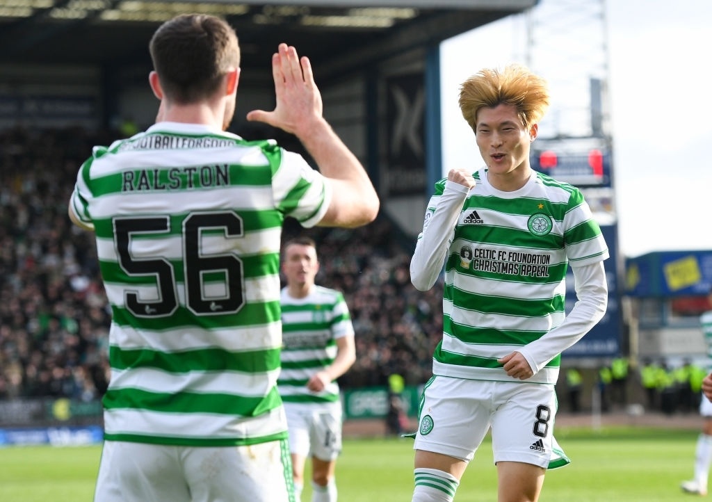 tuyen thu nhat ban toa sang o chau au anh 3