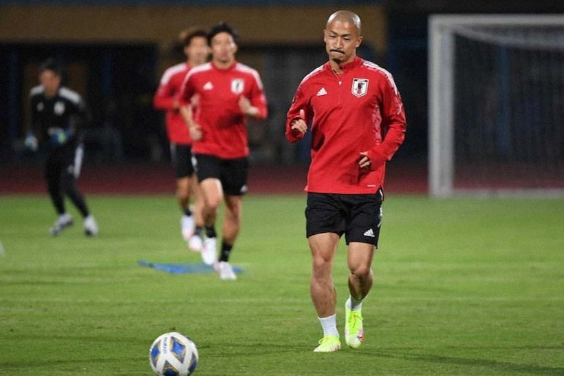 Tien dao Nhat Ban: 'Toi muon ghi ban vao luoi tuyen Viet Nam' hinh anh