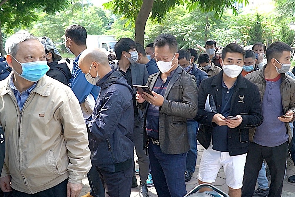 CDV di xet nghiem Covid-19 truoc tran Viet Nam - Nhat Ban hinh anh