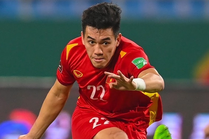 Hai phuong an doi hinh tuyen Viet Nam dau Saudi Arabia hinh anh