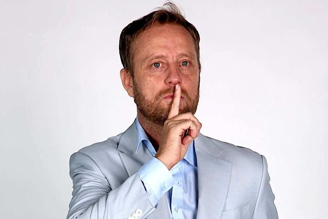 HLV Polking: 'Tuyen Viet Nam khong manh hon Thai Lan' hinh anh