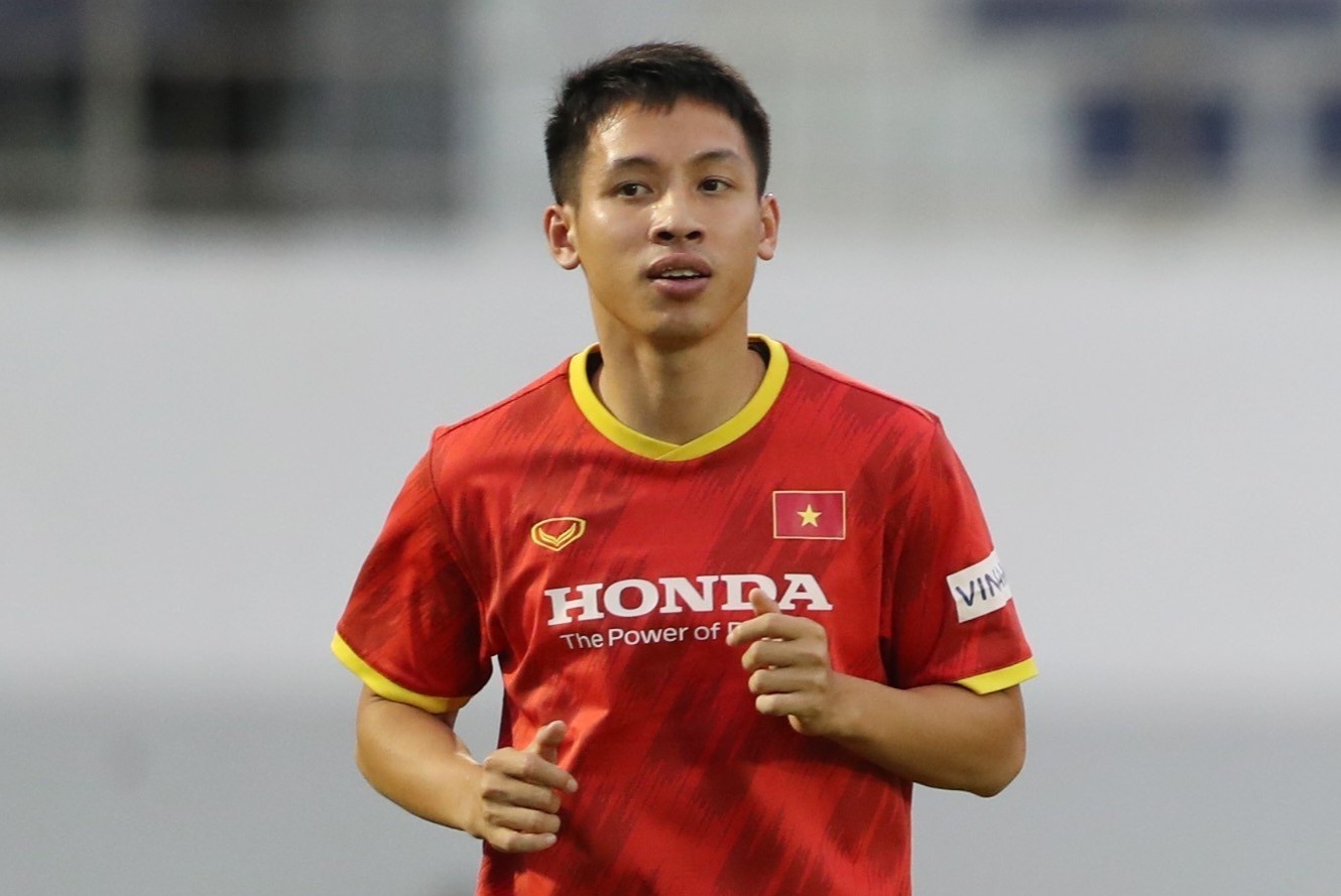 Hung Dung rang ro trong ngay tro lai tap cung tuyen Viet Nam hinh anh