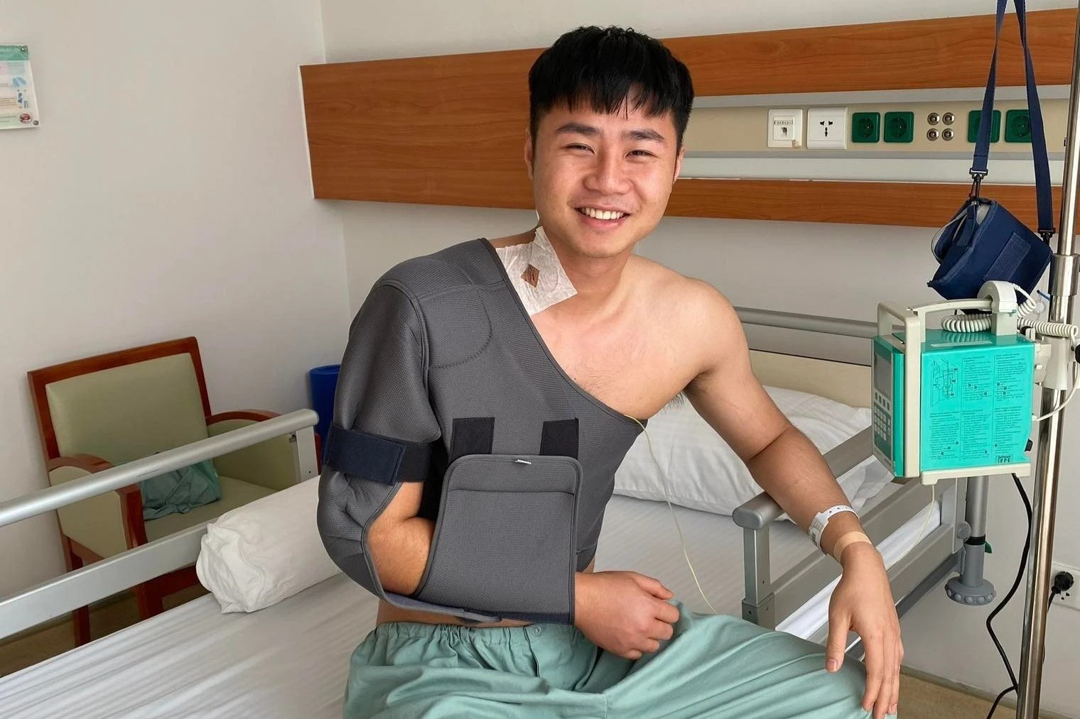 Van Toan phau thuat thanh cong hinh anh