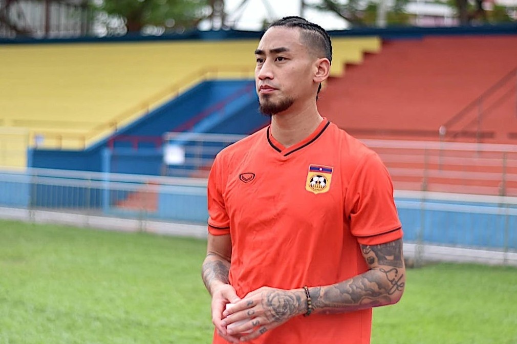 Tien dao cua tuyen Lao tap buoi dau tien truoc tran gap Viet Nam hinh anh