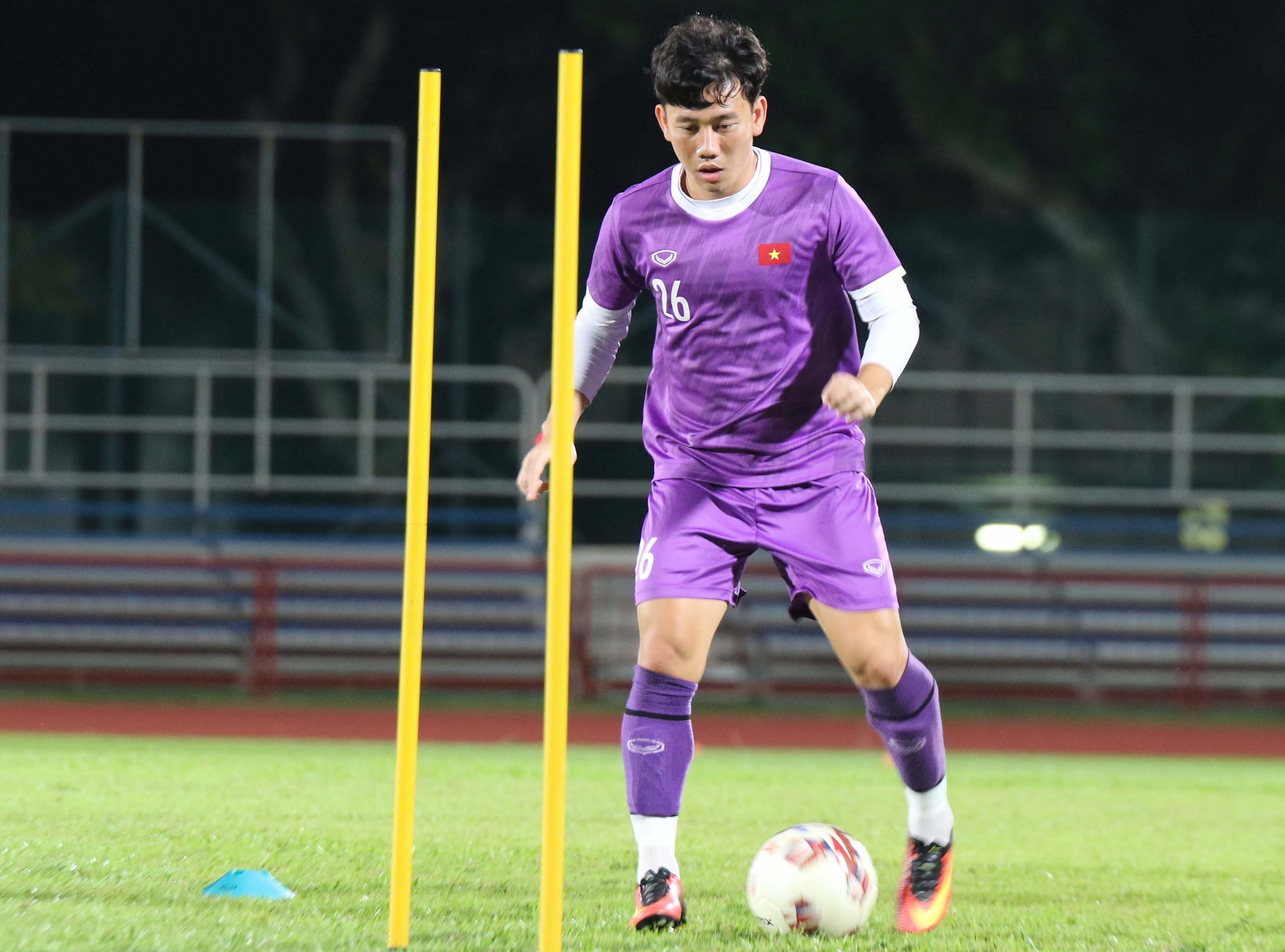 quang hai chan thuong anh 6