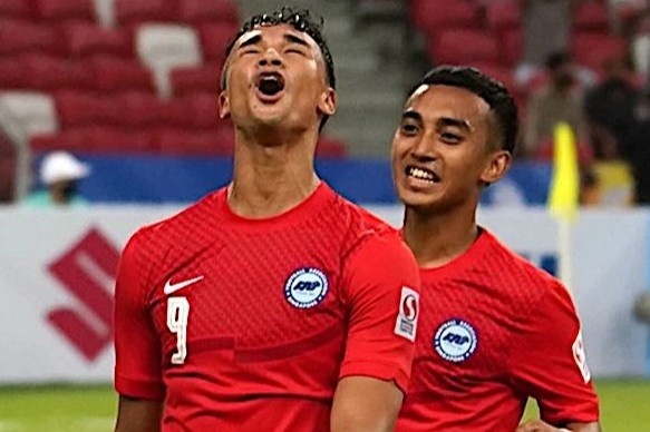 Tuyen Singapore thang dam Myanmar trong ngay mo man AFF Cup 2020 hinh anh