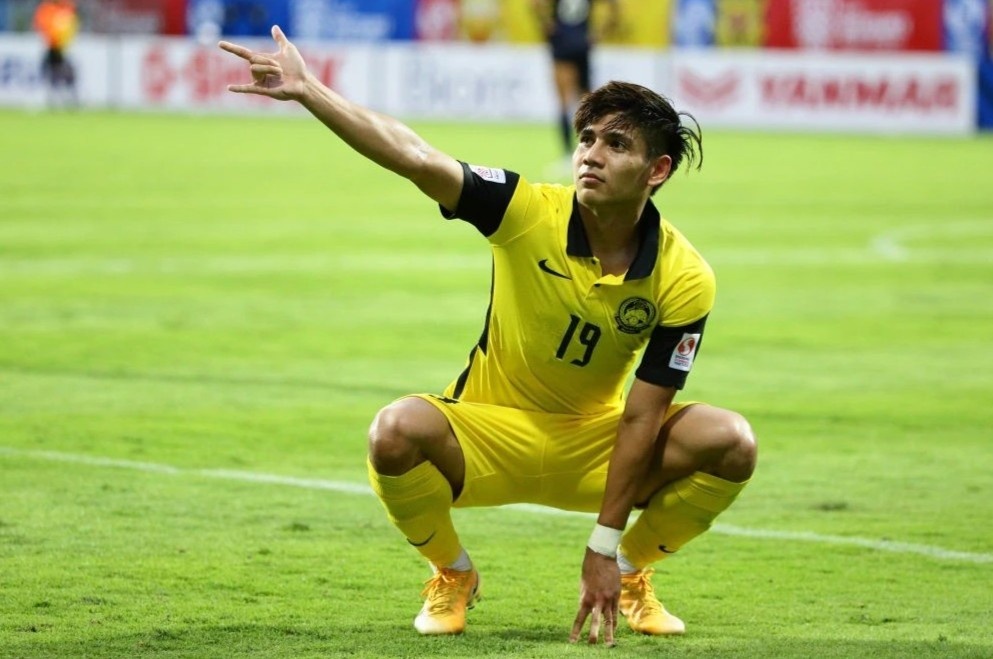 Ngoi sao tuyen Malaysia bi cach ly truoc tran gap Viet Nam hinh anh