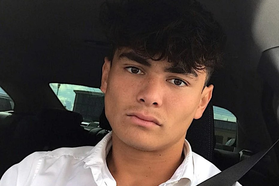 Cau thu Thai Lan chia tay AFF Cup vi dau da day hinh anh