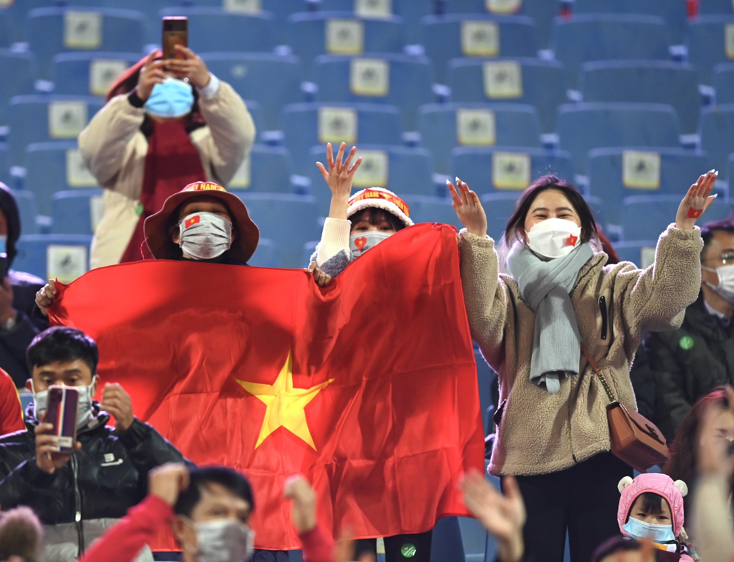 ve tran viet nam - oman anh 1