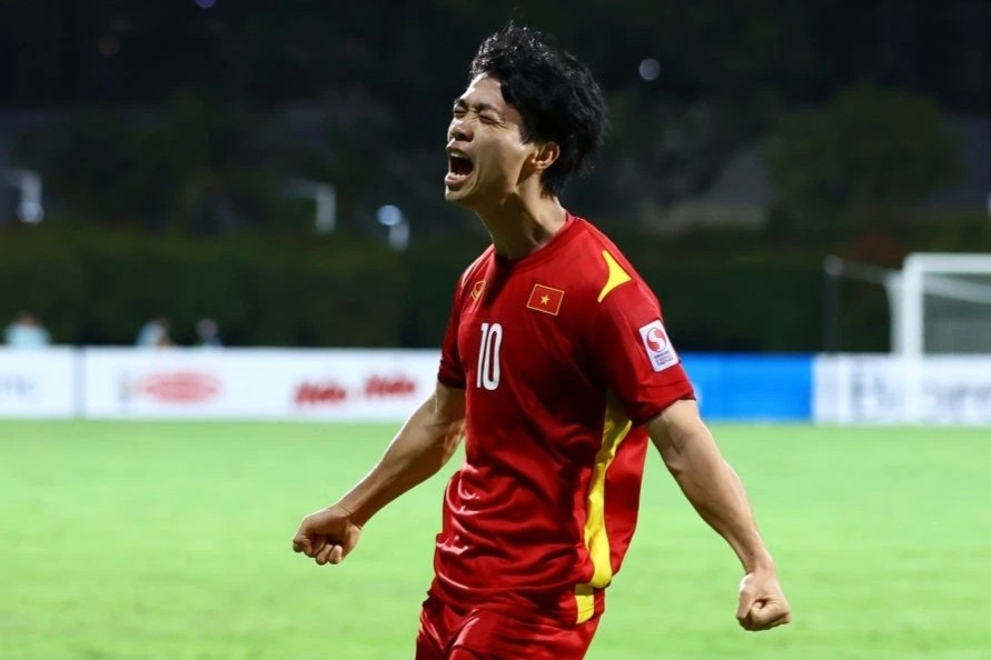 Ly do tuyen Viet Nam dung nhi bang B hinh anh