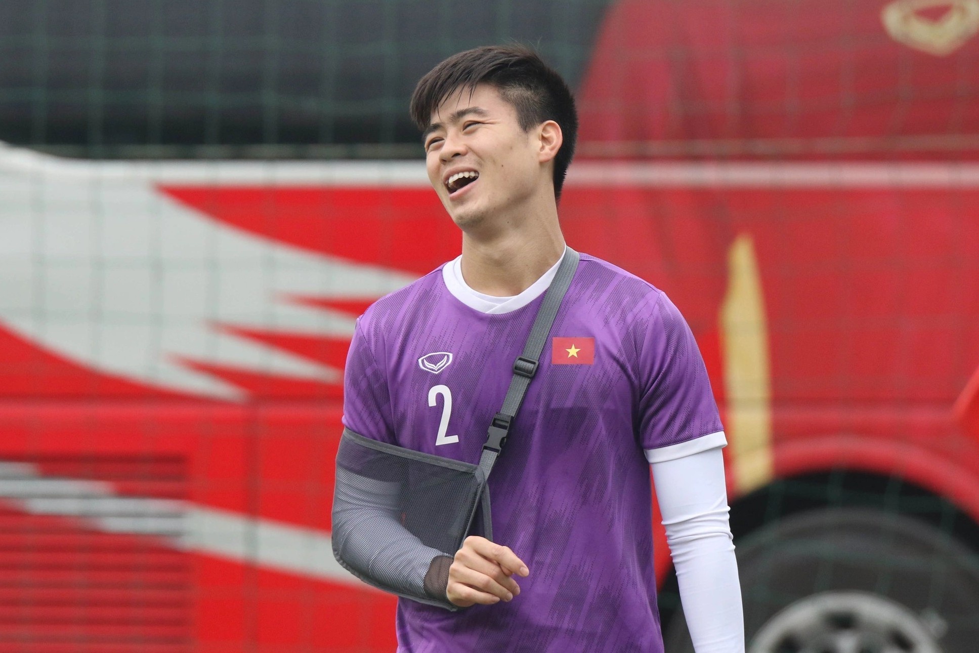 Duy Manh: 'Khong biet chung ta sap dau Ha Lan hay Indonesia' hinh anh