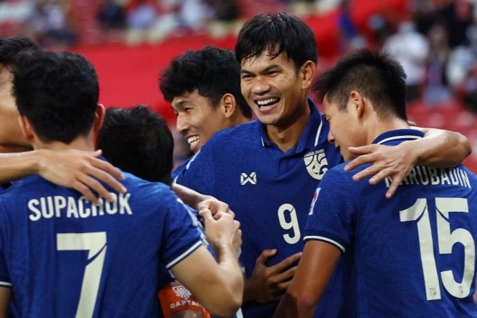Thai Lan gap Uzbekistan o vong loai thu ba Asian Cup 2023 hinh anh