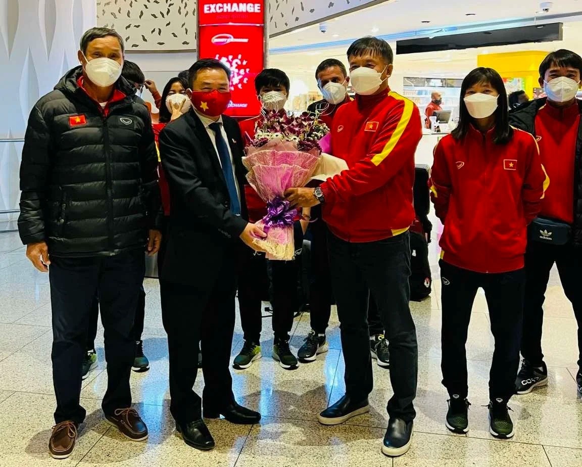 tuyen nu viet nam anh 1