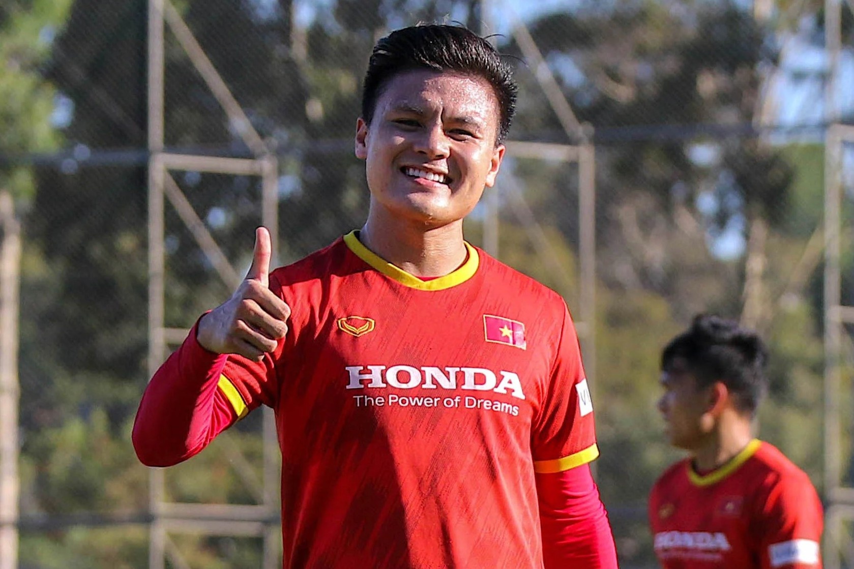 Tuyen Viet Nam tap buoi dau tien o Australia hinh anh