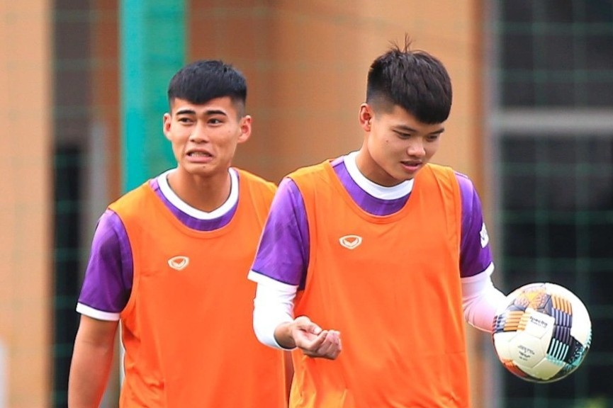 U23 Viet Nam o lai Ha Noi, khong ve que an Tet hinh anh