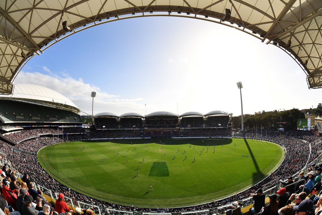 san van dong melbourne rectangular anh 3