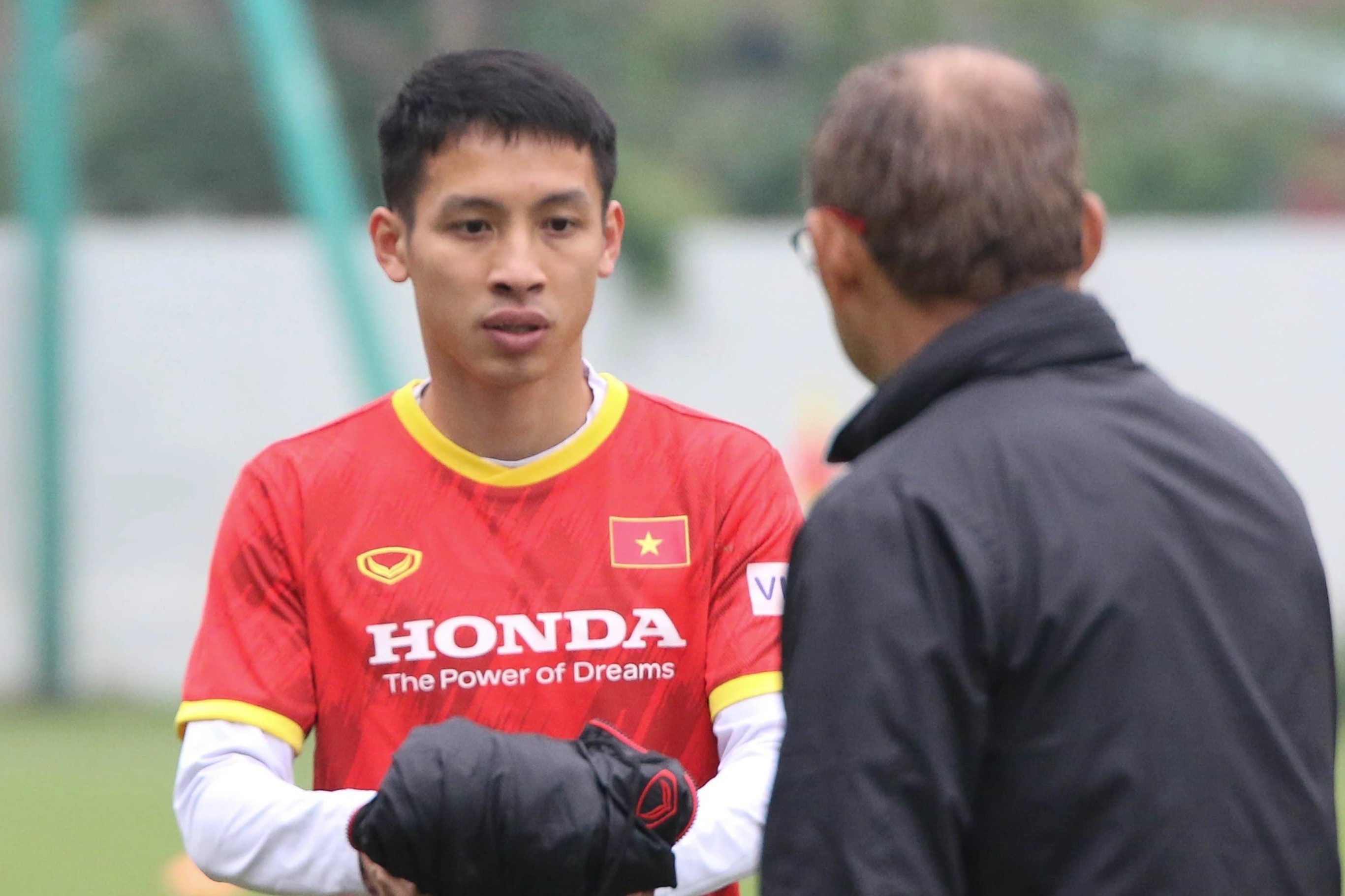 Tuyen Viet Nam cang suc tap trong gia ret hinh anh