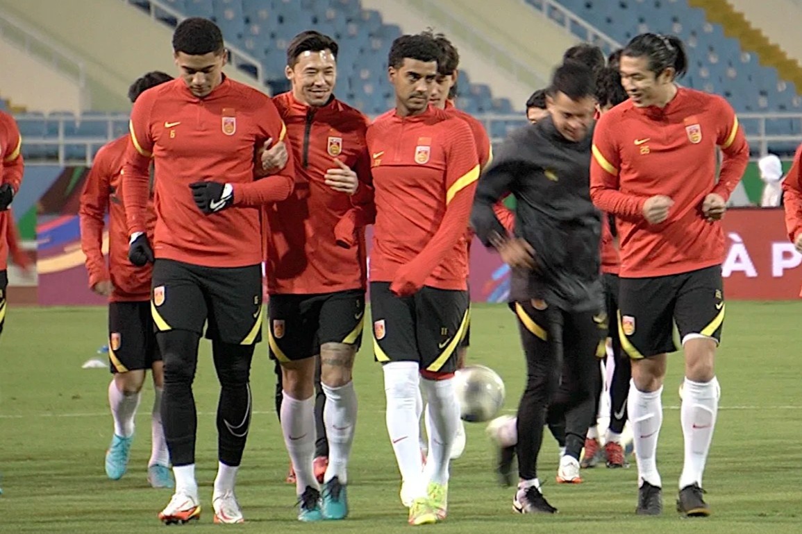 Tuyen Trung Quoc tap buoi cuoi truoc tran gap Viet Nam hinh anh