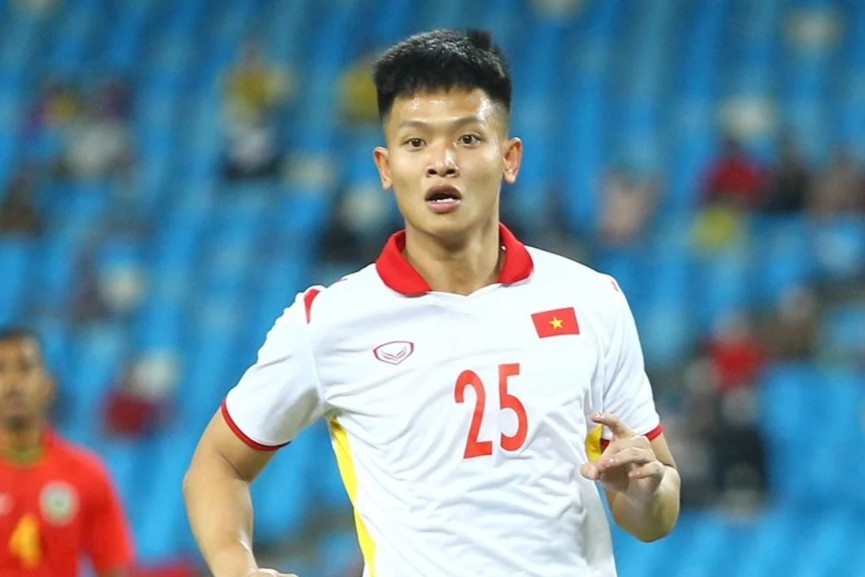 Thu mon U23 Viet Nam vao san da tien dao hinh anh