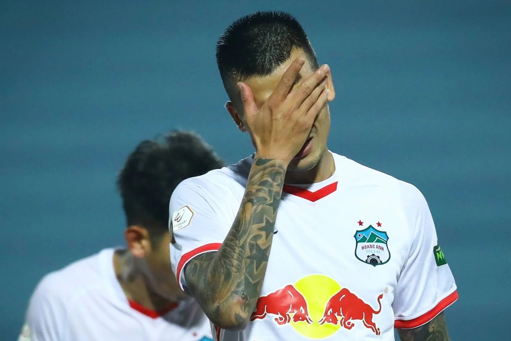 HAGL bat luc truoc CLB Nam Dinh hinh anh