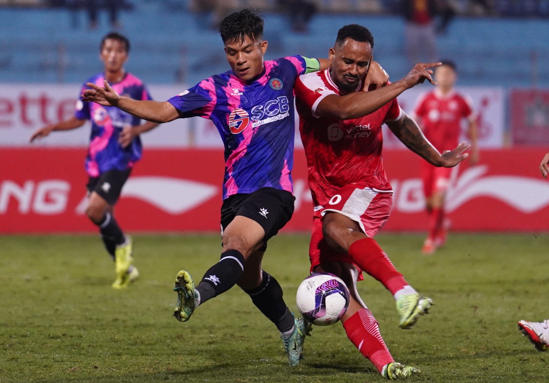 Cap tien dao hang dau V.League dang tro lai hinh anh