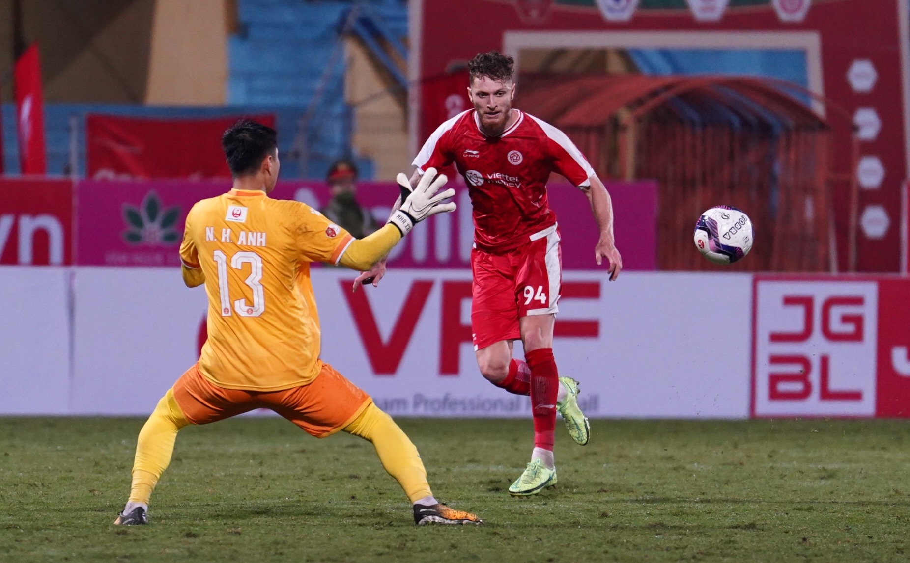 clb viettel 2-0 sai gon anh 6