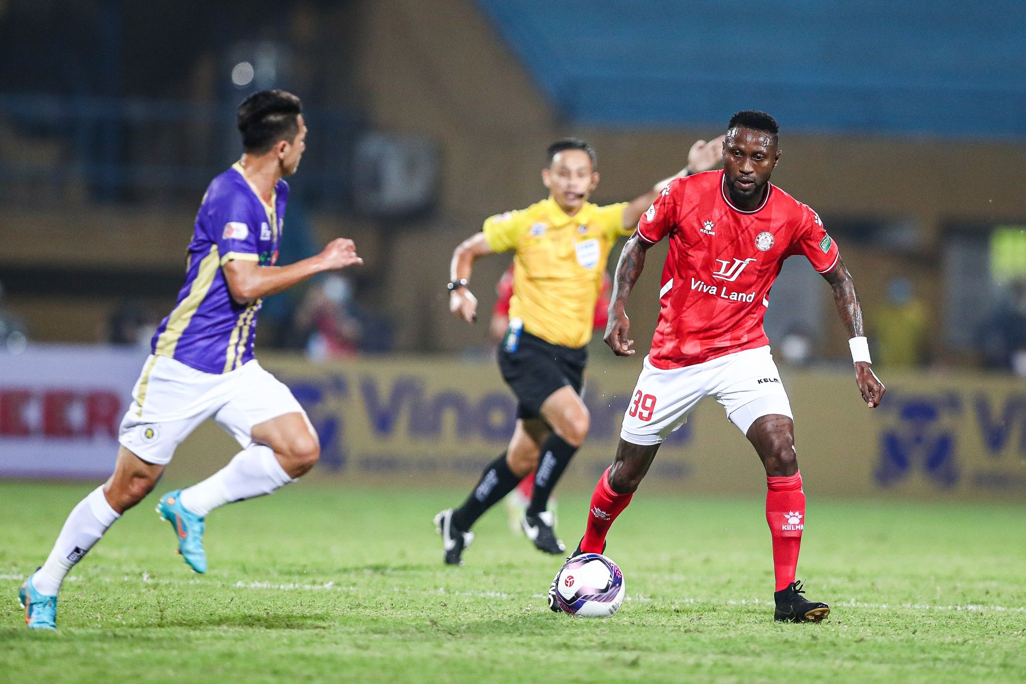 hoang vu samson anh 2