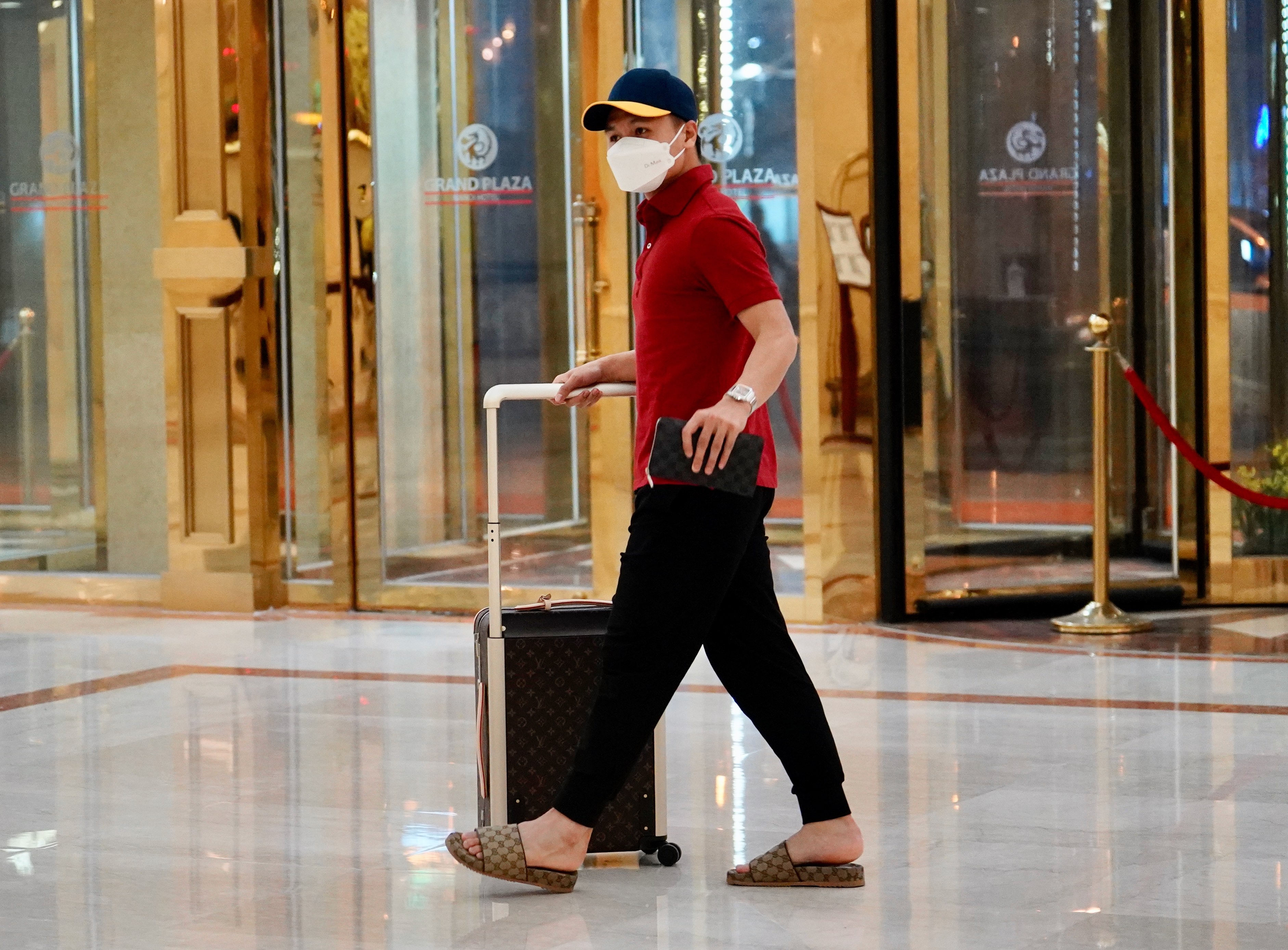 quang hai hoi quan anh 6