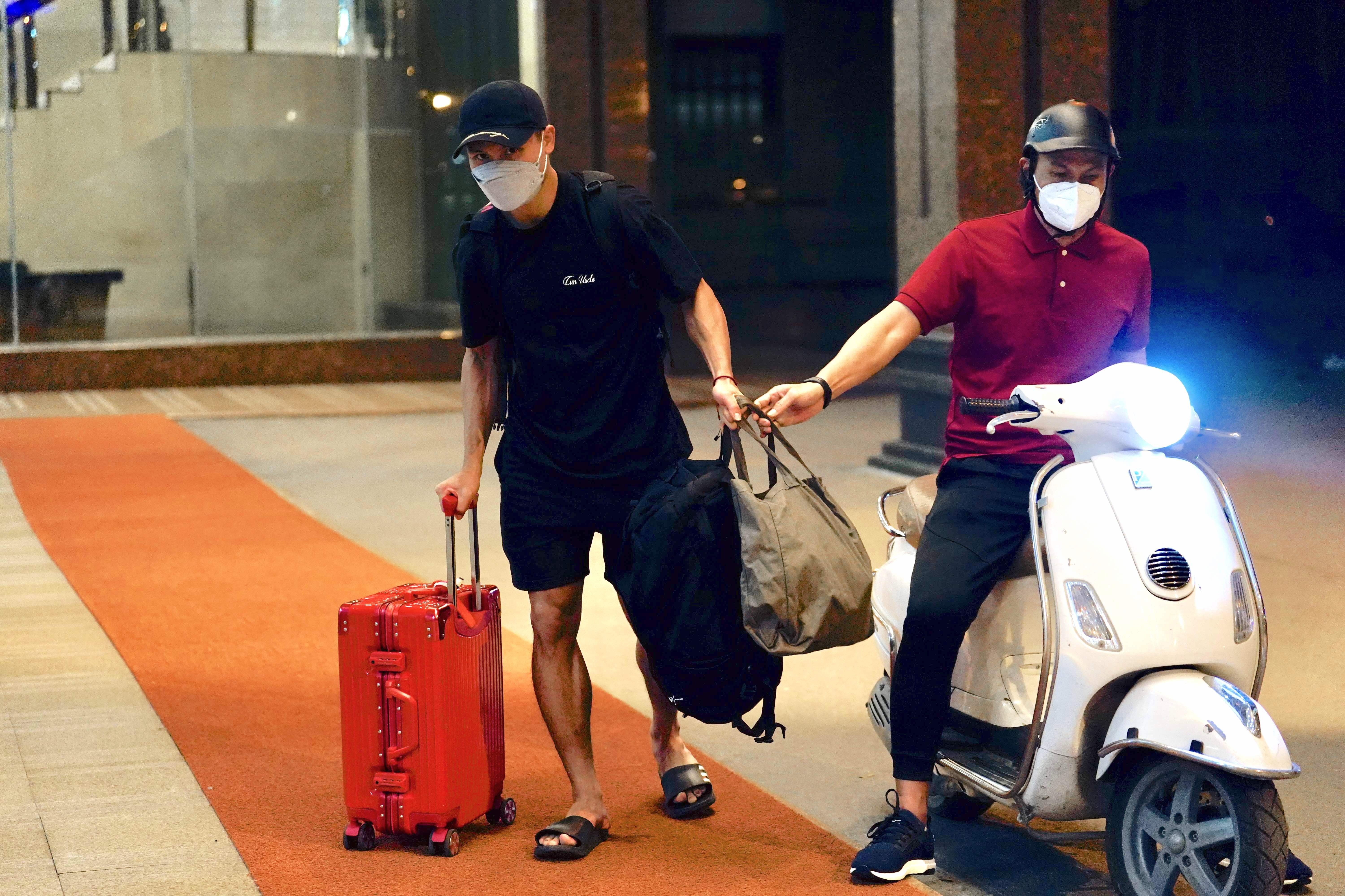 quang hai hoi quan anh 2