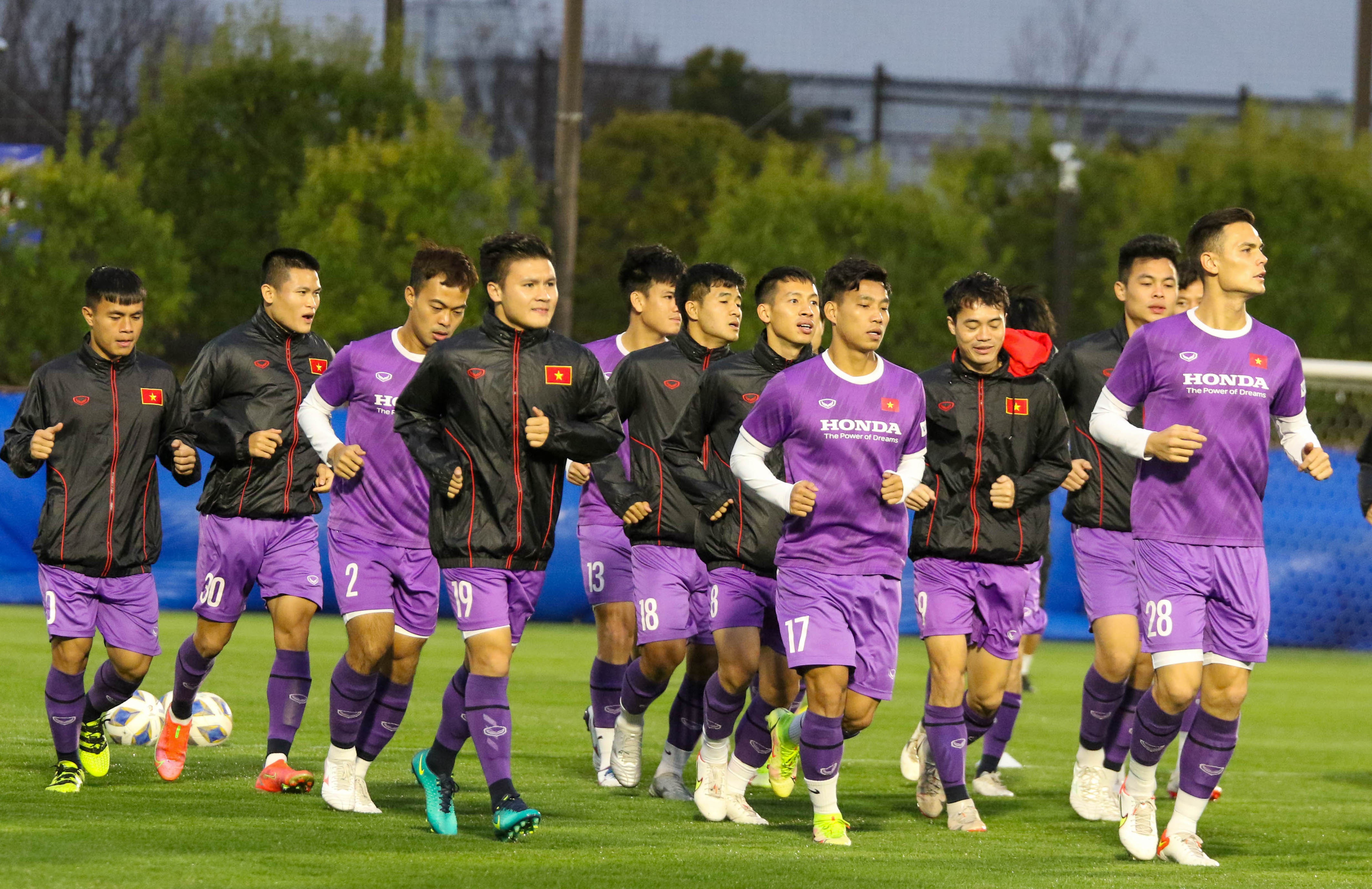 buoi tap tuyen viet nam anh 1