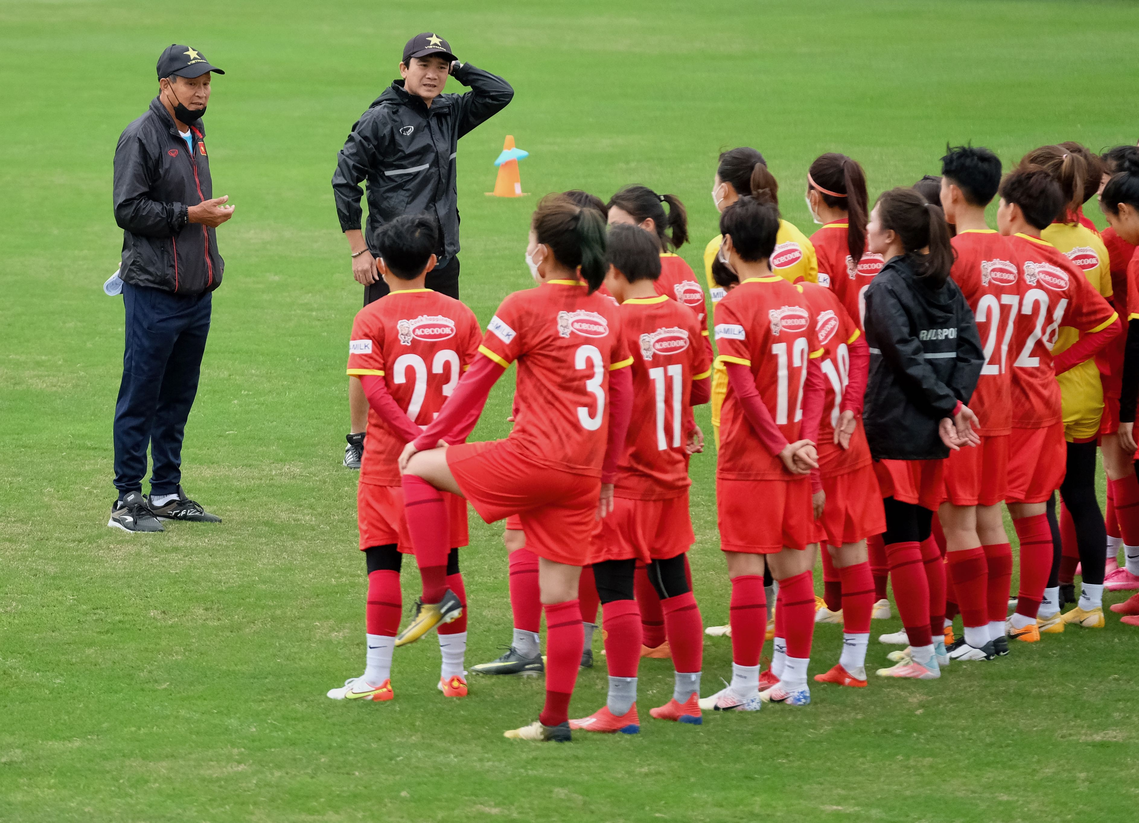 tuyen nu viet nam anh 3