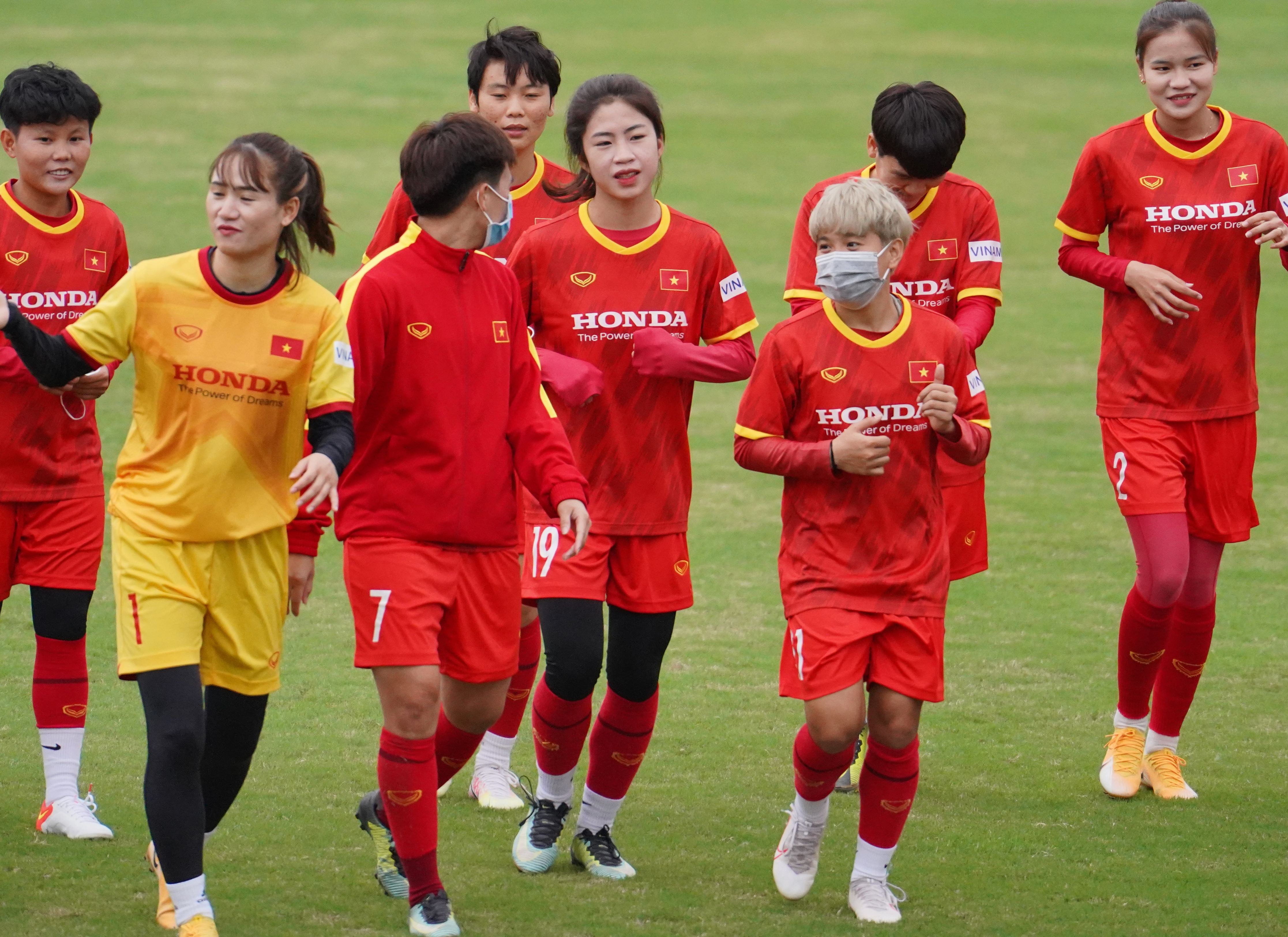 tuyen nu viet nam anh 1