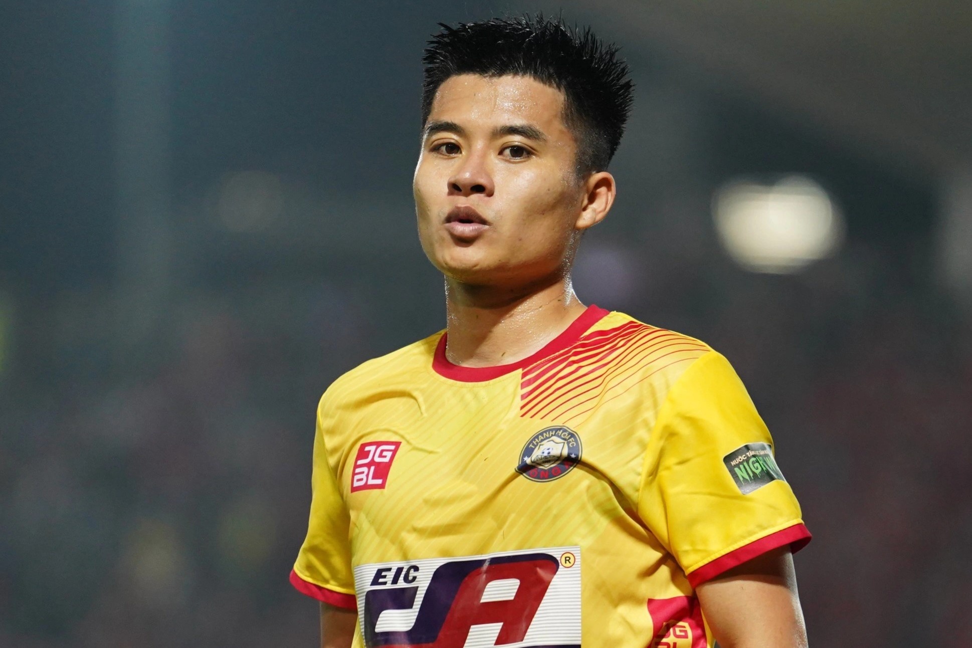 CLB Thanh Hoa thang Ha Tinh 2-0 hinh anh