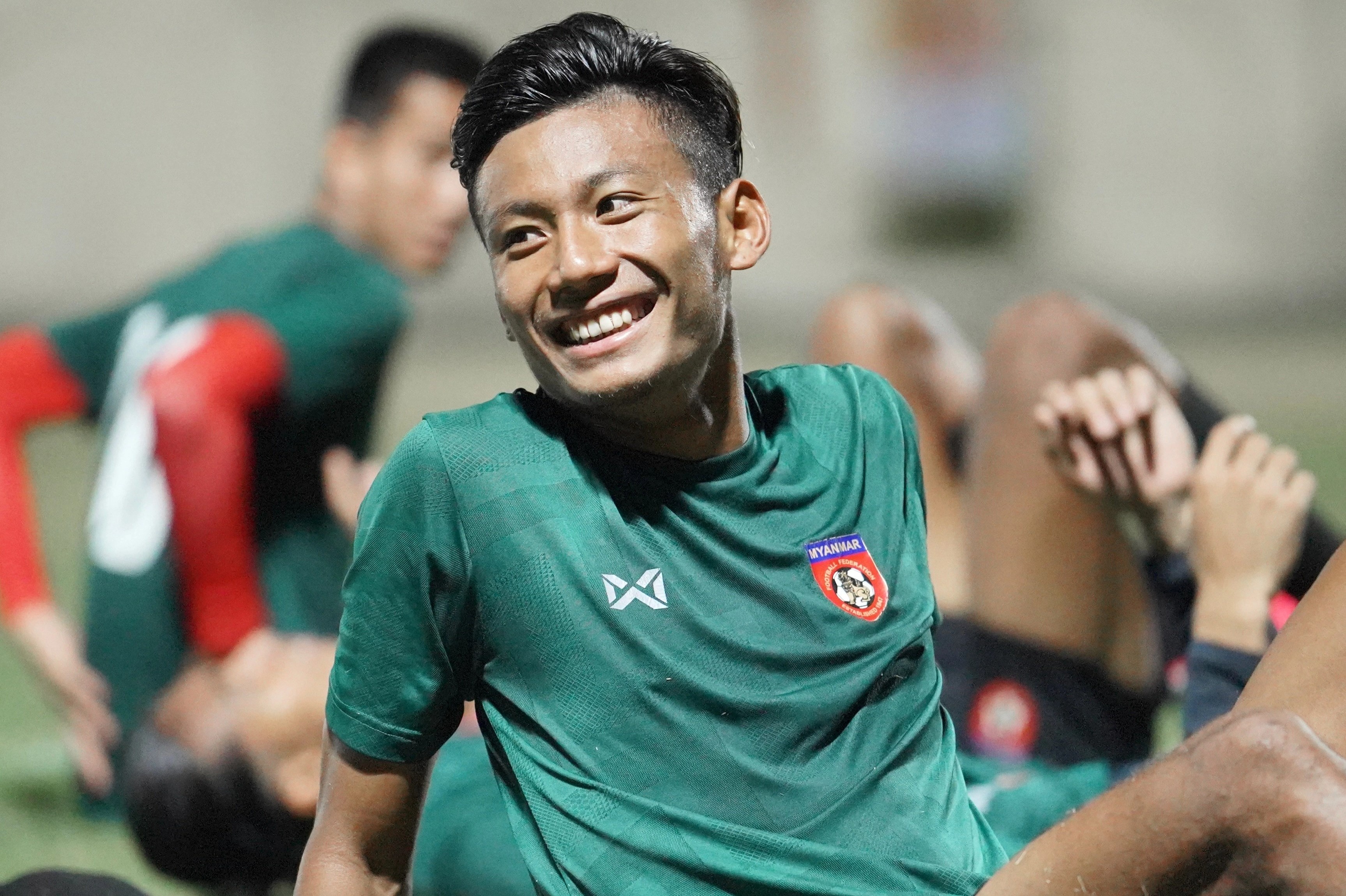 U23 Myanmar hung khoi trong buoi tap dau tien o Phu Tho hinh anh