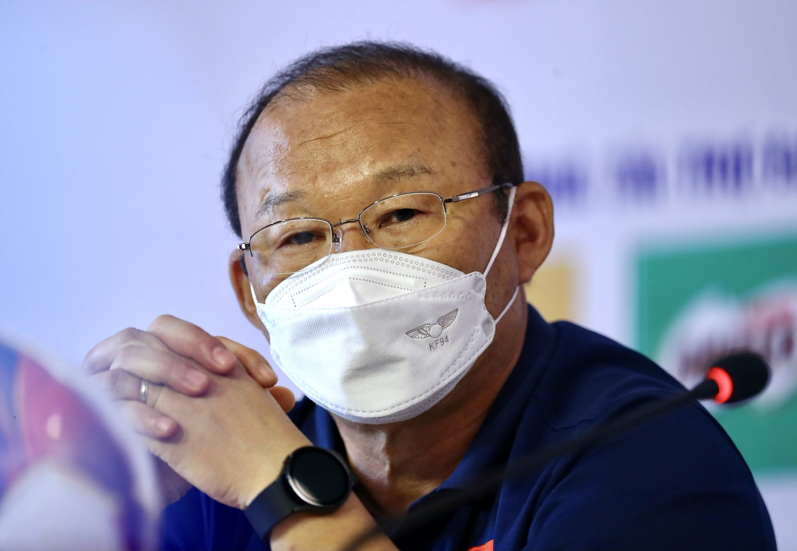 HLV Park: 'Khong de xuyen thung hang thu day dac cua U23 Philippines' hinh anh