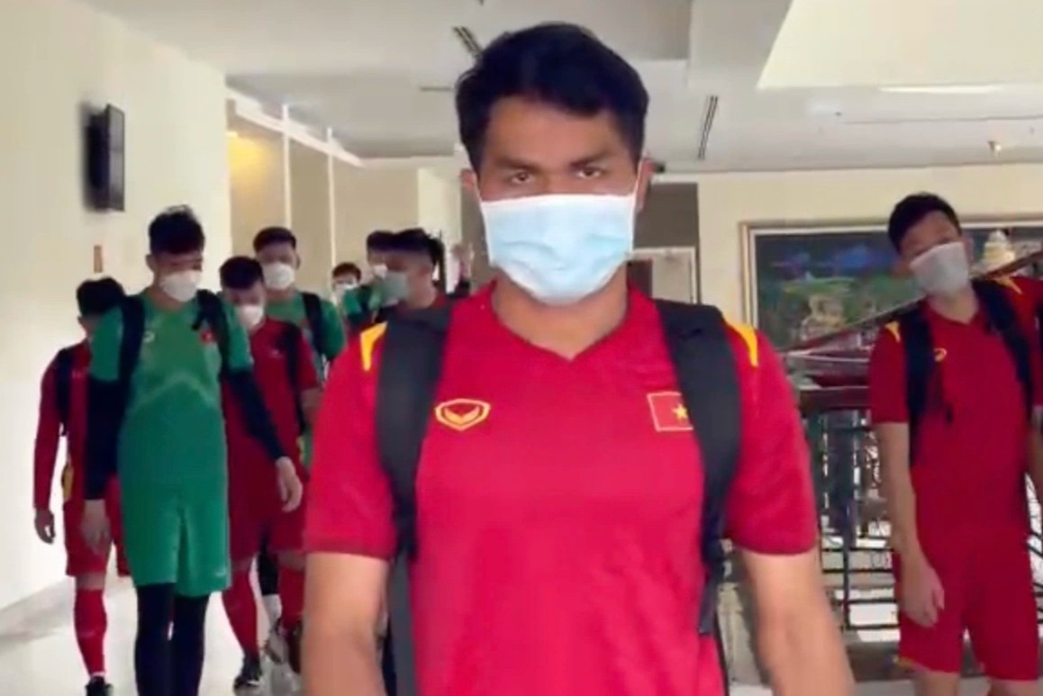 U23 Viet Nam bat ngo doi lich tap hinh anh