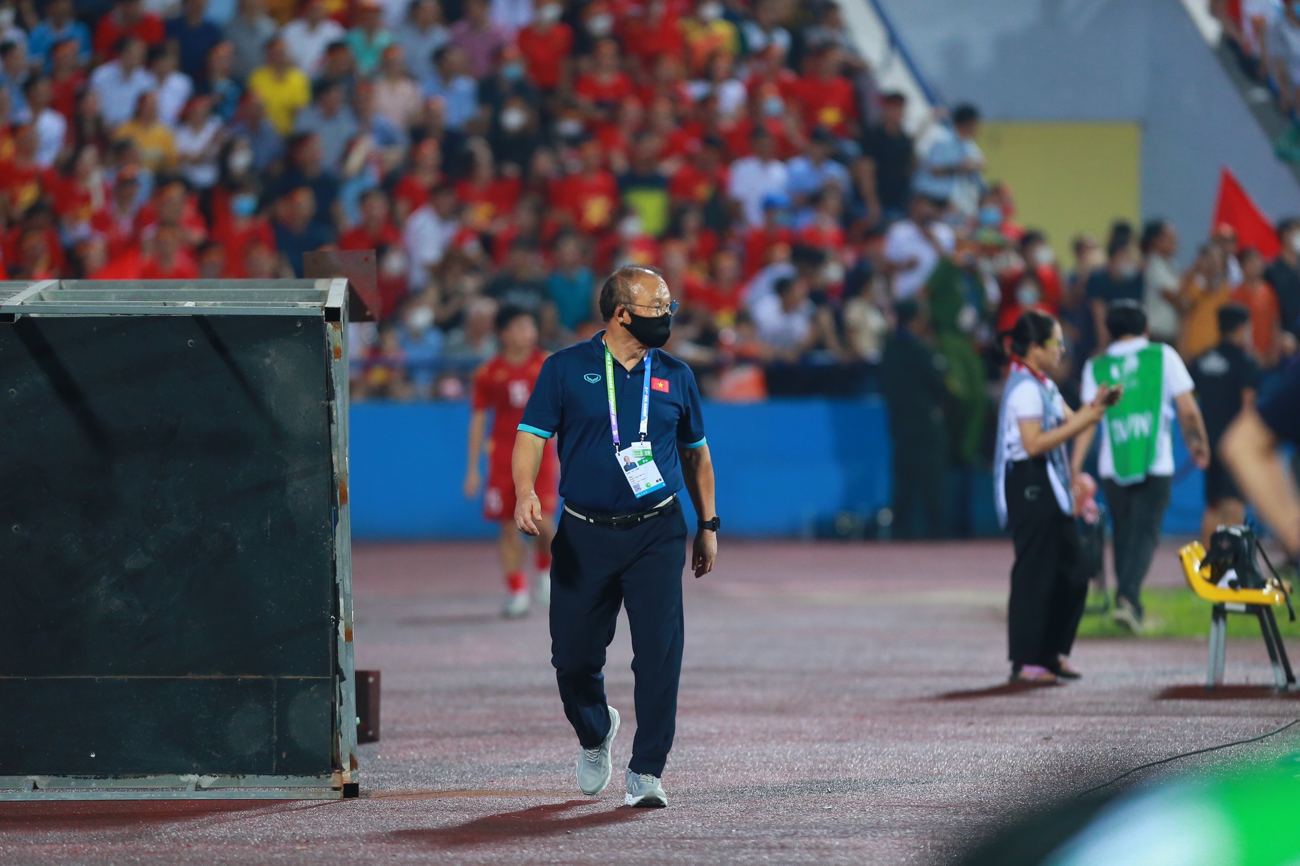 hlv park ra muon anh 1