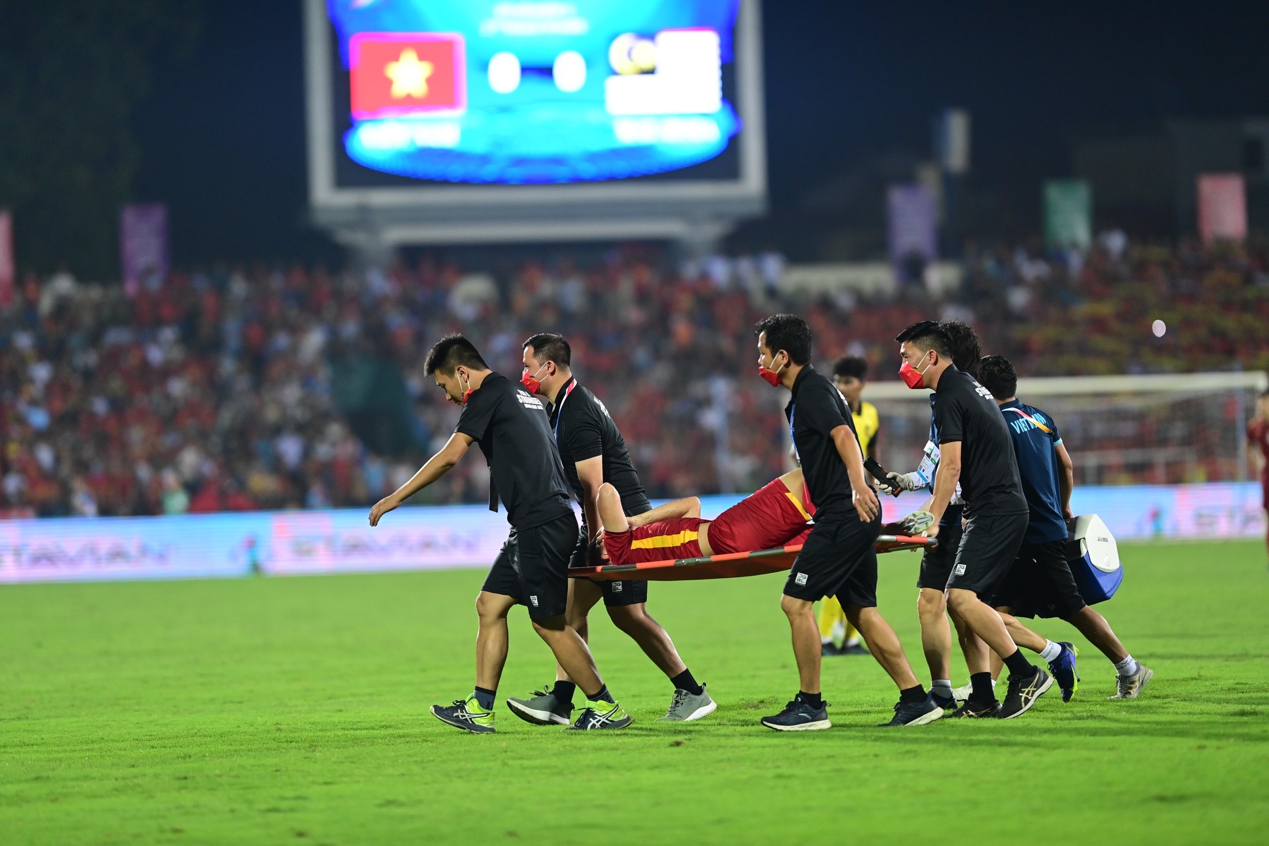 van xuan chan thuong anh 4