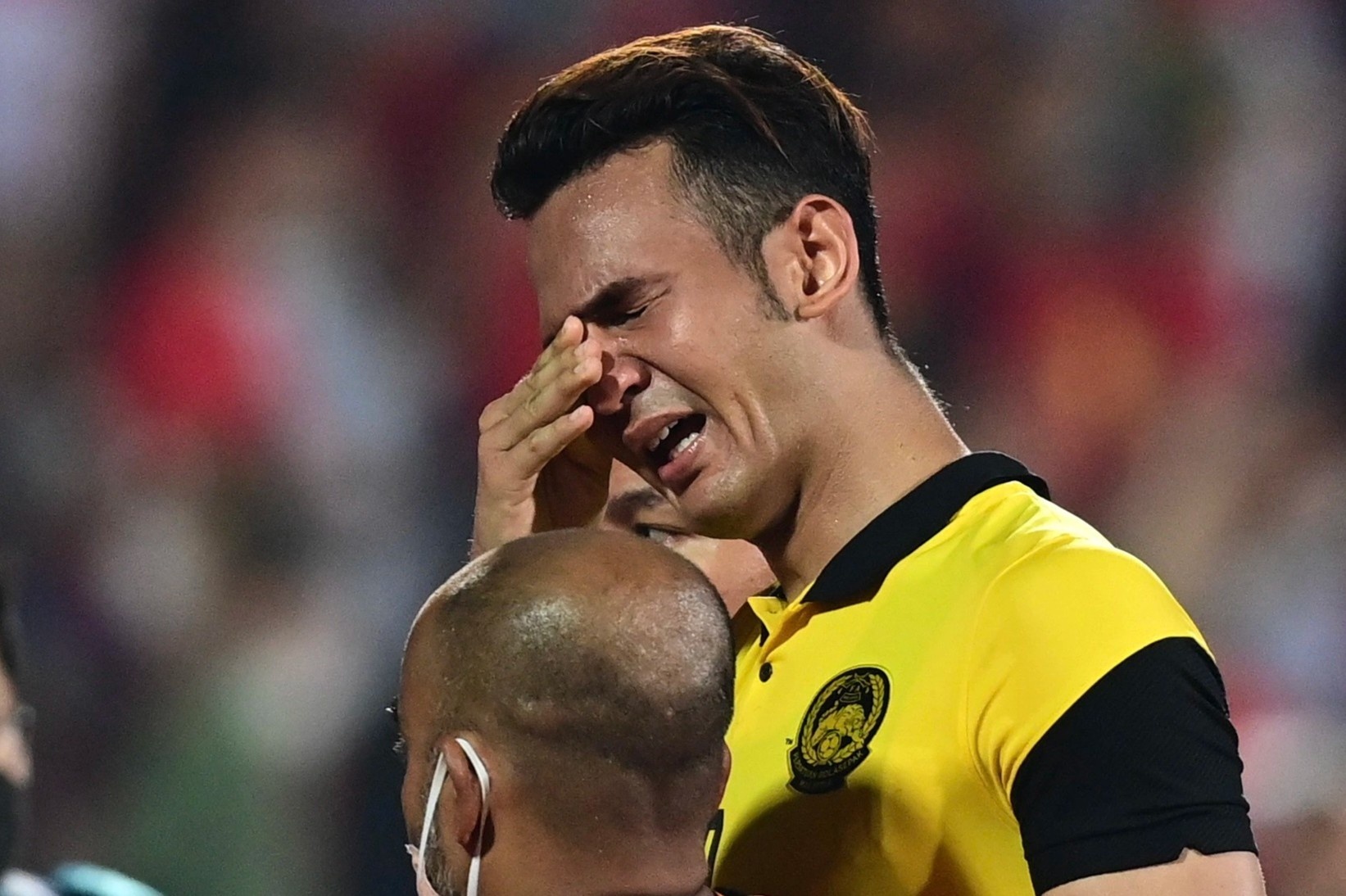 Tien dao Malaysia xin loi Le Van Xuan hinh anh