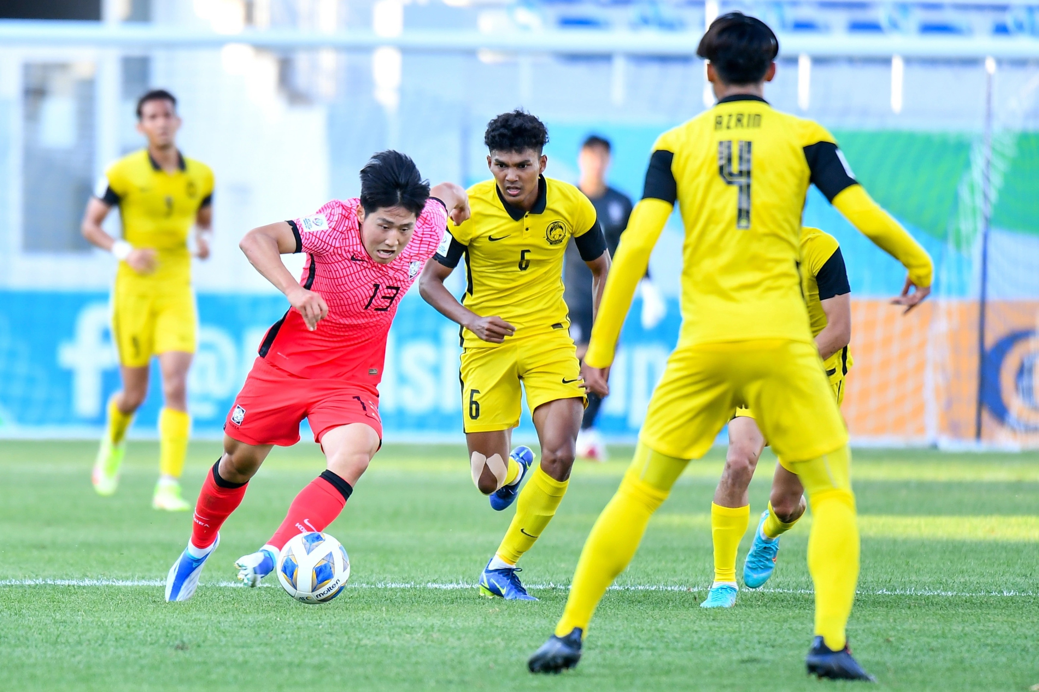 BLV Quang Tung: 'U23 Viet Nam doi cong truoc Han Quoc la khong tuong' anh 2