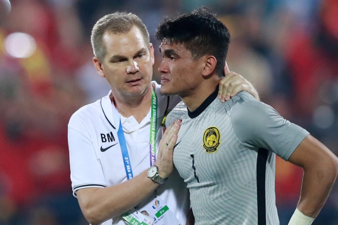 HLV Malaysia co the bi sa thai sau tran gap U23 Viet Nam hinh anh