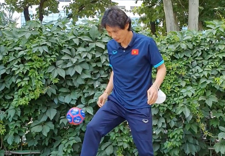 HLV Gong tro tai tang bong hinh anh