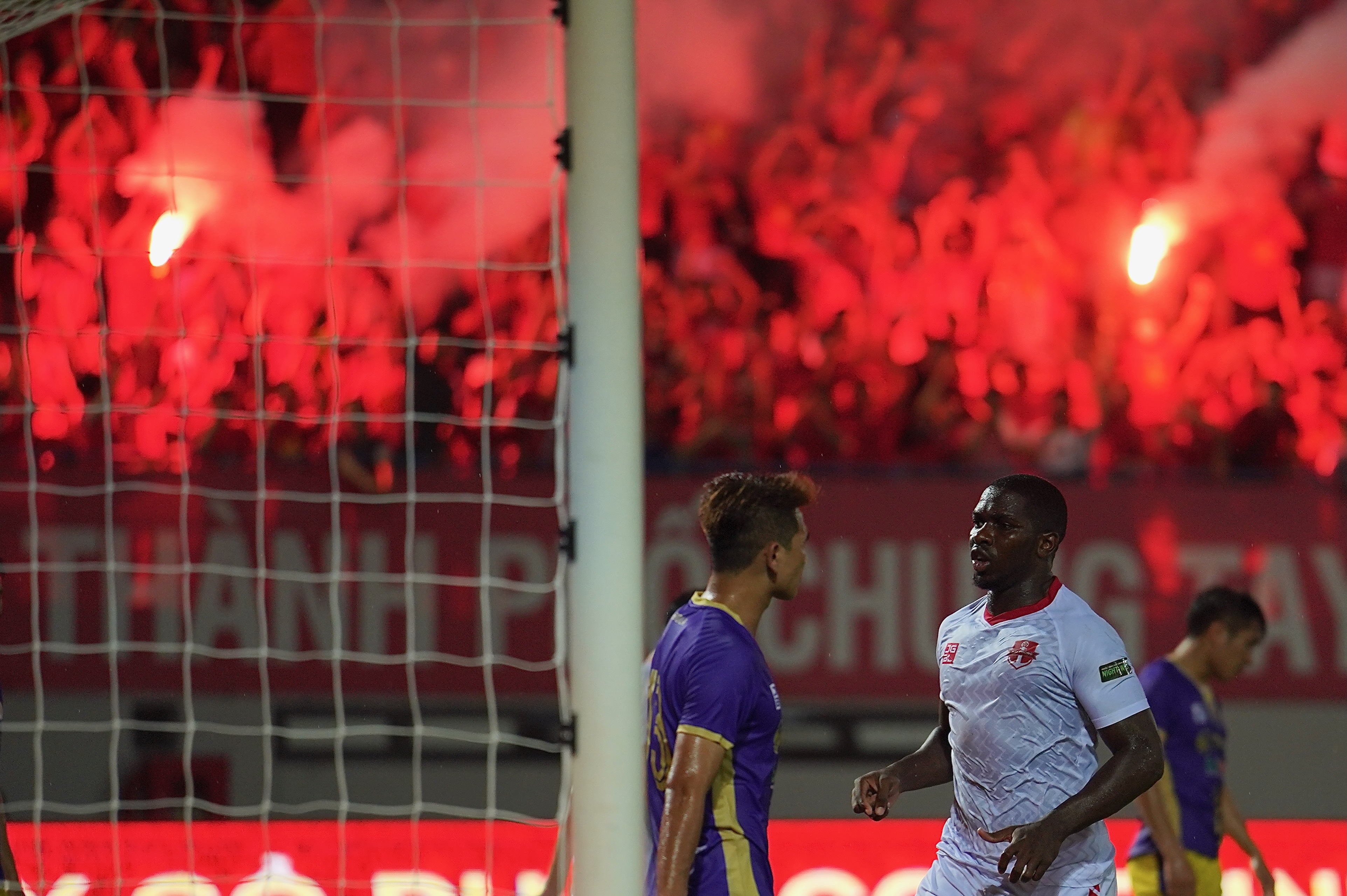 clb hai phong - ha noi anh 2