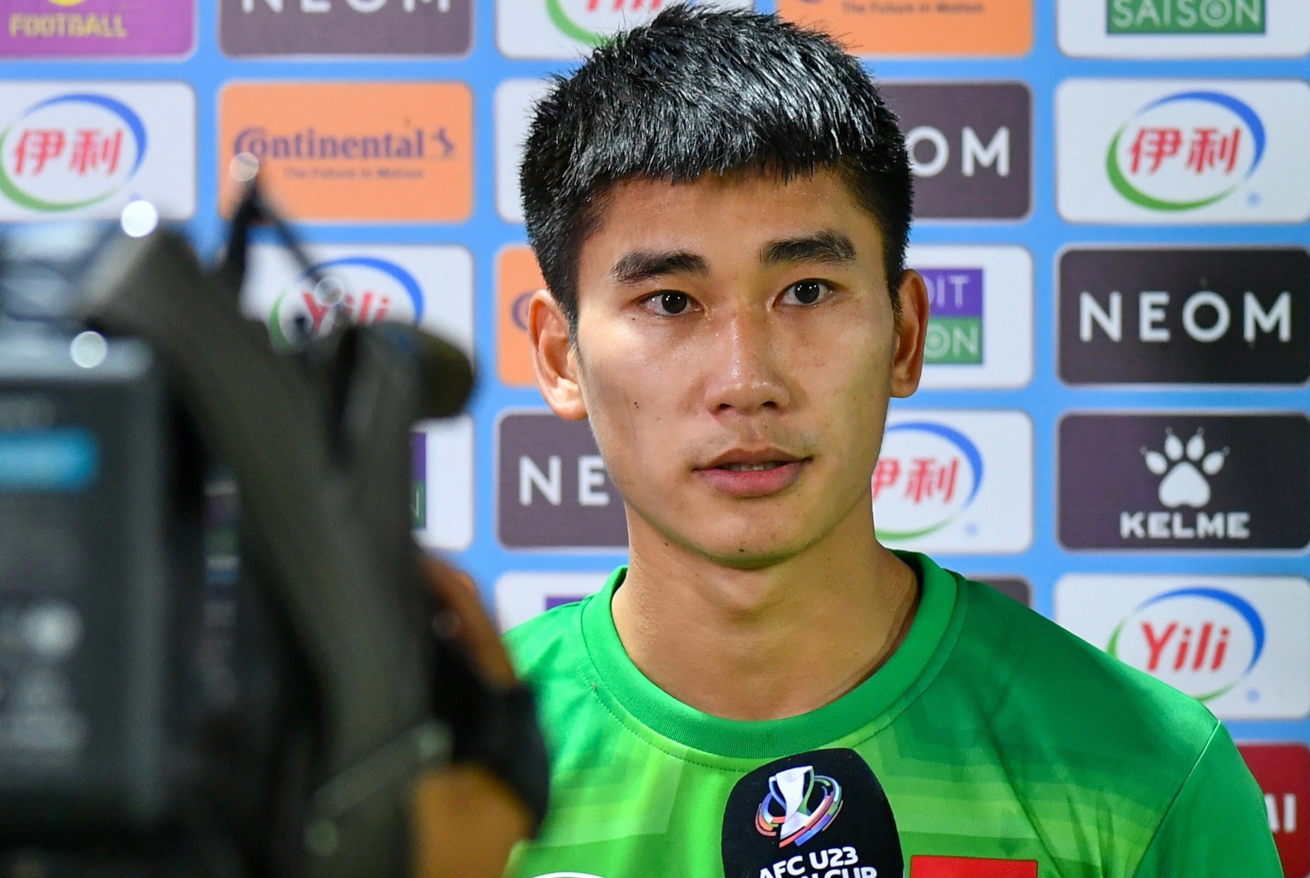 Manh Dung: 'Toi bat gon la do HLV chi dinh' hinh anh