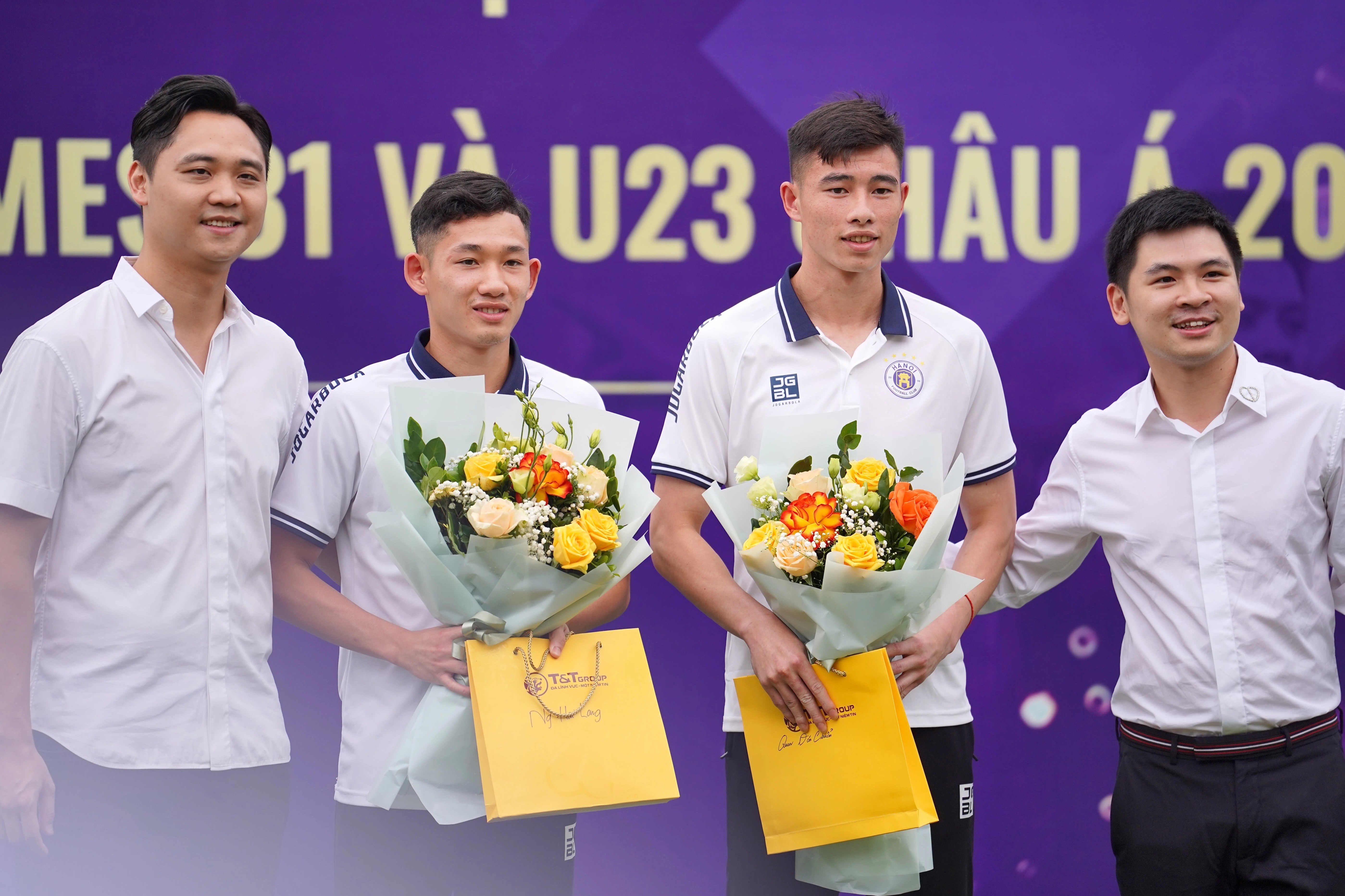 CLB Ha Noi thuong 3 ty dong cho cac tuyen thu quoc gia hinh anh