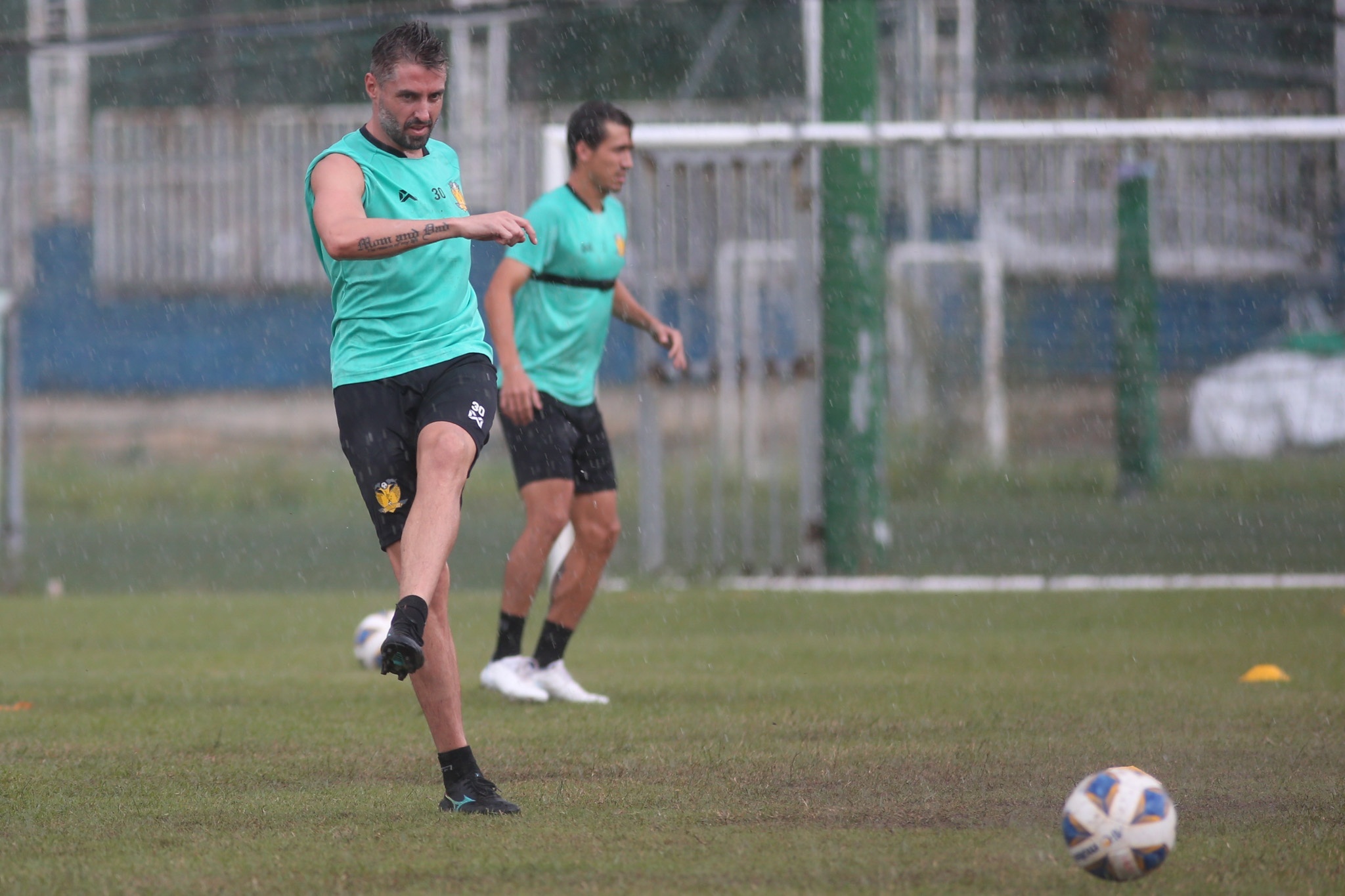 cuu cau thu crystal palace anh 1