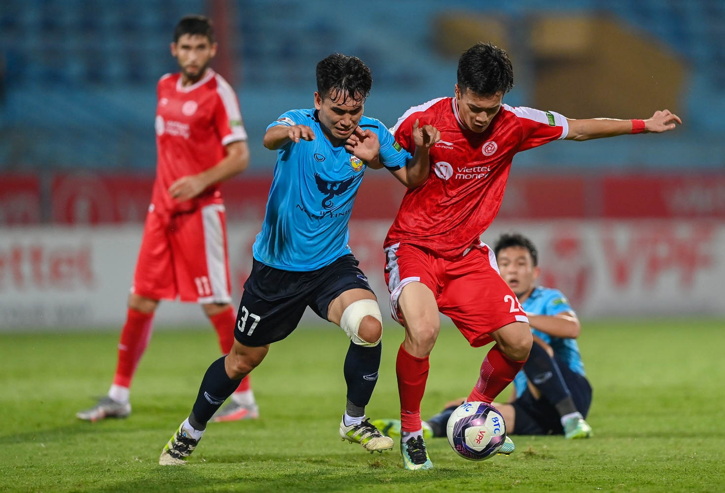 U23 viet nam da v.league anh 7